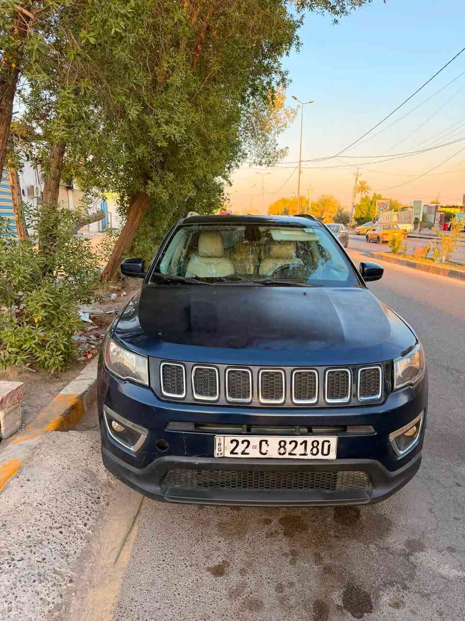 � للبيع جيب كومباس 2021 🚘

* موديل: 2021
* اللون: نيلي
* حادث أمامي
* فول مواصفات عدا فتحة السقف (البانوراما)
* رقم أربيل
* تحويل مباشر باسمي

📍العنوان: بغداد – الكاظمية

💵 السعر: 115$ وبية مجال بسيط

📞 للاستفسار:
***********

الله يبارك للمشتري والنصيب لل
