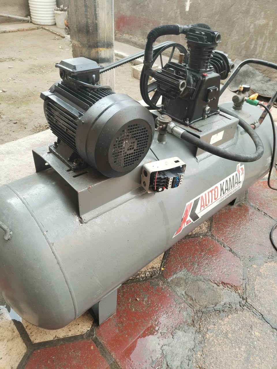 كمبريسر 500 التر ثري فيز وخالعه حجم 22 للبيع الناصرية قضاء الشطره ***********
