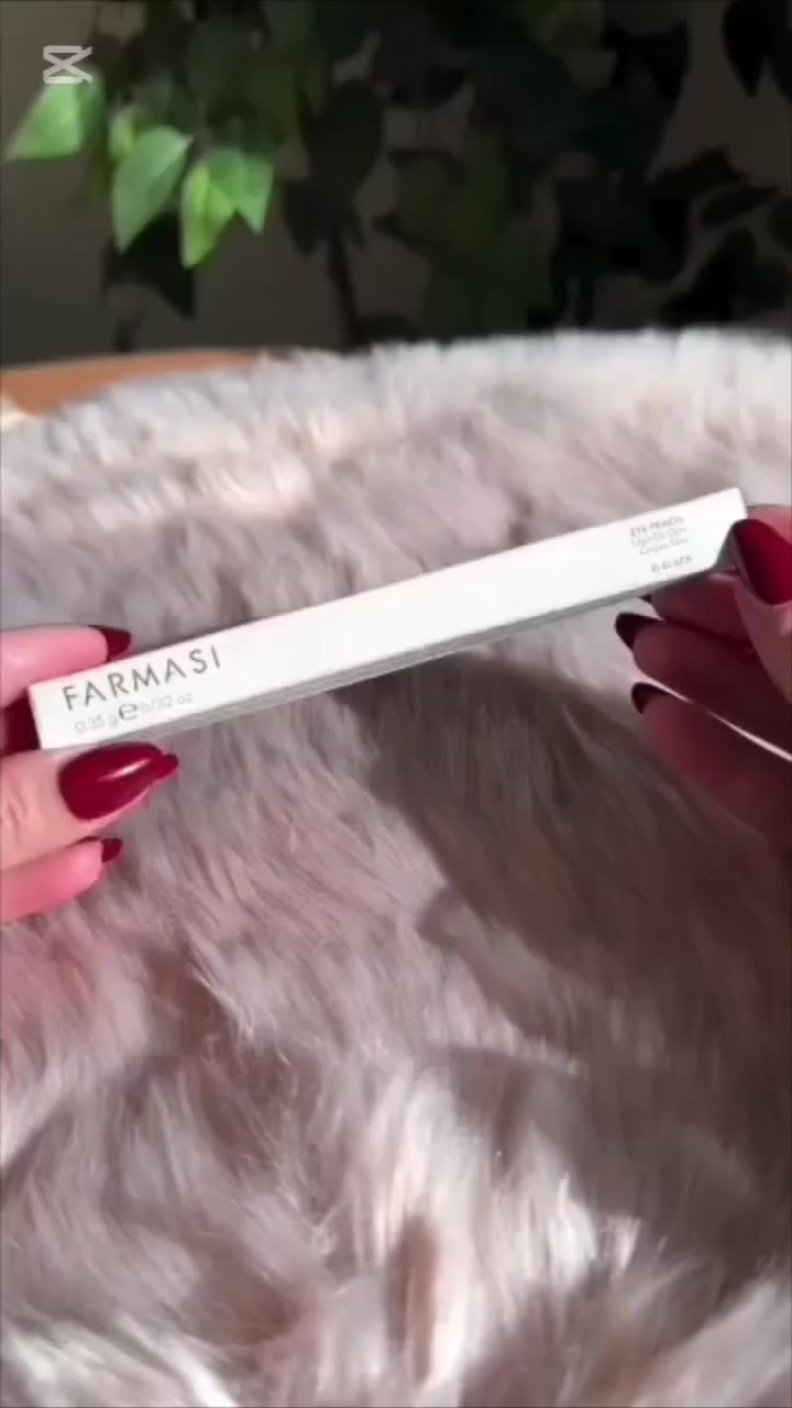 قلم عين فارمسي تكدرين  تستخدميه كـأيلاينر او كحل داخل العين، بثبـات يدوم اكثر من 8 ساعات ✔

✨ سهل الاستخدام ✨
✨ مناسب للعيون الحساسة ✨
✨ تركيبة طبيعية أمنة ✨
✨ سـواد فاحم ✨
توجد خدمة توصيل داخل النجف 3 محافظات 5

 #اكسبلور #فارمسي #كحل


**إذا كنت صاحب هذا الإعلان وتريد حذفه لأي سبب، رجاءا أرسل رسالة إلى الدعم الفني**