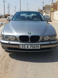 اخوان الغوالي  BMW/E39 للبيع  الموديل 1998 الون رصاصي صدر الحمام مصبوغ...