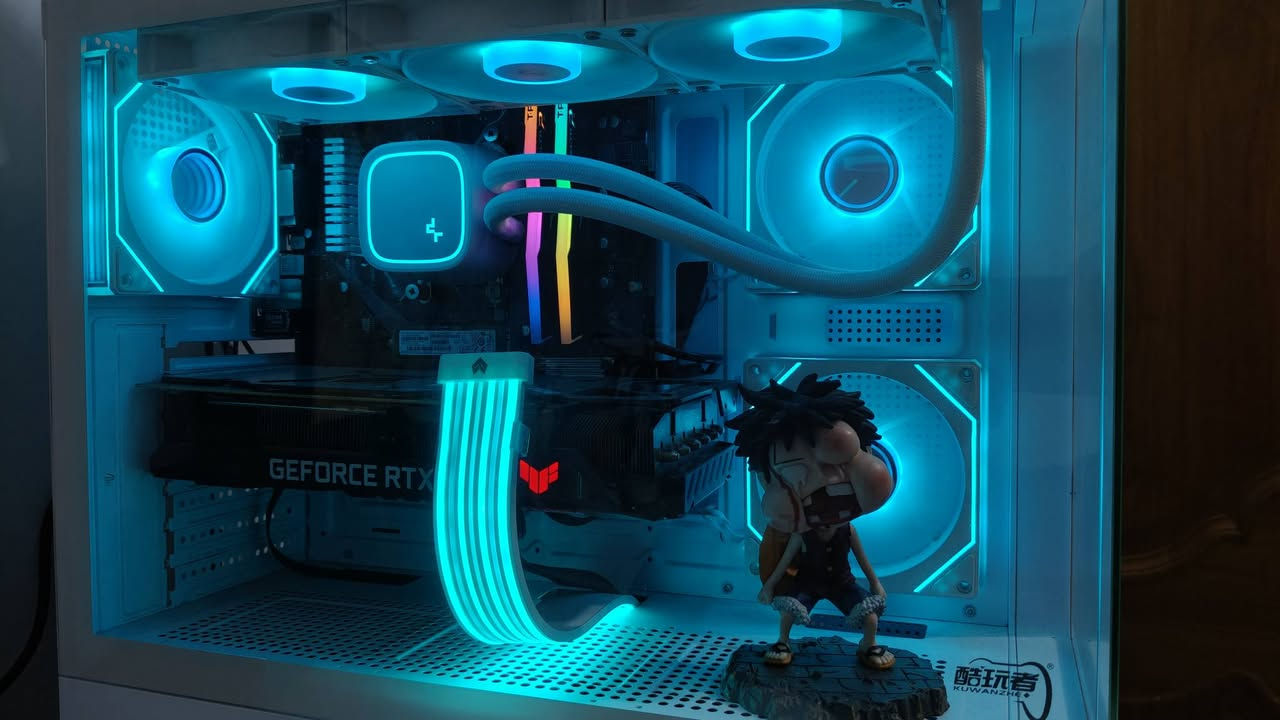 سلام عليكم
r5 5600 

ASRock b450 pro

3070ti asus tuf 3 fan

m.2 nvme Samsung 256gb

ssd 256 gb

ram Tforce 8x2 (16gb) 

cooler deepcool le720 

psu 750w segotep 

case lovingcool 360

كيبورد كيمنك يلو سوتش ميكانيكي 

الماوس اتاك شارك يوصل لهيرتز.  1000 

 شاشة كيمنك 24 انج 180 هيرتز فل اج دي سرعت لستجابة 1.0

ميز تفصال ارتفاع80عرض175نزال65ميز تكمه
يوبي اس 1500 واط شوي لبطارية تعبانة 

لقطع كلهة جديدة ونضيفة

سعر مليون و 500 مع المجال وطي وياهة كرسي مكتبي
مكاني بغداد ***********

