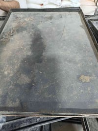 عندي طاوليات خذني للبيع عدد 64 طاولي الاتصال على الرقم التالي077640887...