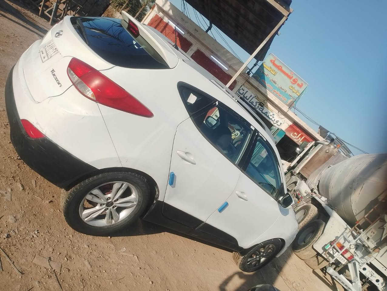 السلام عليكم توكسان خليجية رقم بغداد تحويل مباشر موديل 2013 بيها سونار شف العين السعر مناسب مكان السيارة بغداد بسمايه السيارة جاهزة من كلشي مكلف بالنشر رقم صاحب السيارة 
‭0772 958 1200‬ البصرة, العراق
