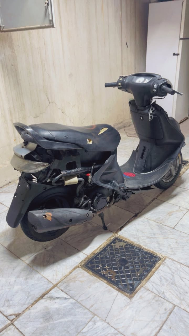 السلاام عليكم فراشه للبيع مكاينه ماكس مامفتوحه ولاملعوب بيها سلف هندر تشتغل ماعايزه برغي تجي وتشوف//475 وبيها مجال قليل ***********//
