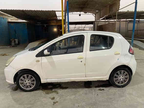 السلام عليكم
جيلي باندا 2012 للبيع..
سيارة محرك و كير بلاد مال شركة 
تبريد شغال 
كهربائيات شغالة
شاشة و كامرة
رقم بغداد مشروع وطني باسمي 
سيارة حلوة و جاهزة 
عارضها ب 42 ورقة وبيها مجال ان شاء الله 
العنوان : بغداد /الاعلام
للاستفسار ‏‪0771 558 1578‬‏
