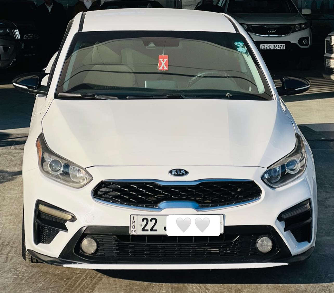 السلام عليكم كيا فورتي 2021
بيها صبغ جاملغ وباب ونص بنيد بيها داخل بسيط بلقاعده مال الجاملغ بدون شاصي شرط صوره الحادث مرفوقه بلمنشور
ايرباك ستيرن فقط
السياره نص فول سياره جديده
ماشيه 58 بدون بارد السياره 
مكينه كير كله شرط شركه
رقم اربيل سنويا جديد 
كابون بيها السعر 135وبيها مجال بسيط 
مكان السياره موصل الايسر 
للاتصال
***********
