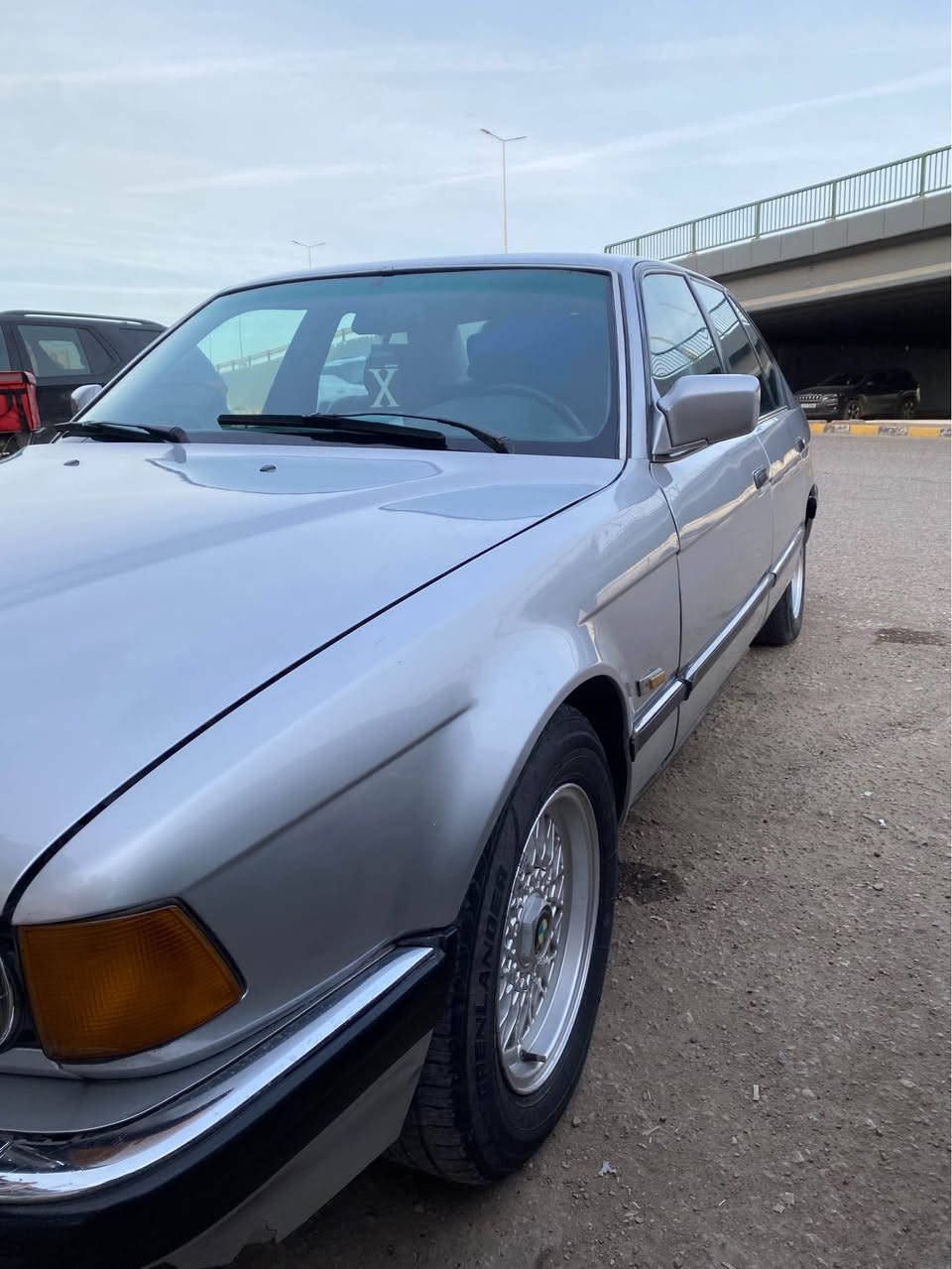 السلام عليكم بي ام ٧٣٥ بلادية كير ومكينة وحدادية وكهربائيات كفالة رقم بغداد مشروع وطني السيارة مصبوغة حزام تخم تاير جديد العنوان ميسان العمارة الشراي يتصل على راعيها *********** عمارة, ميسان
