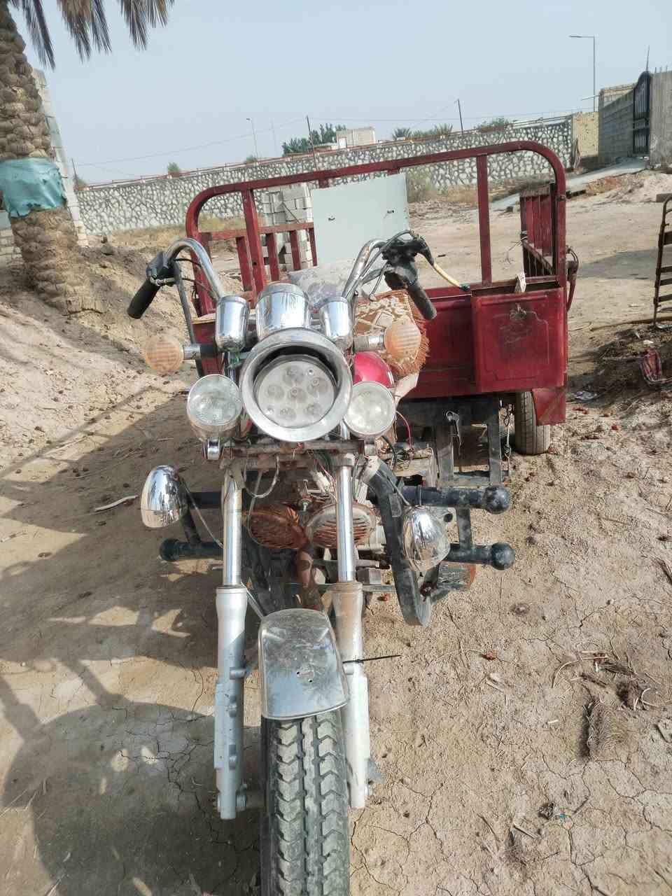 ستوته للبيع موديل 10 رقم وسنويه مكفوله من الاخياس ول لحيم بل شاصي كهربائيات كله شغاله سلف هندر مكان ديوانيه ال حمد سعر 850 بيه مجال بصيط ***********
