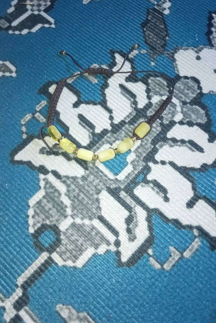 السلام عليكم عليكم سبح كهرب اسوار كهرب لبيع سعر خاص رقم ***********
