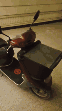 ماطور نفخ نضيف العنوان حي المزارع رقم ***********السعر600الف ***********
