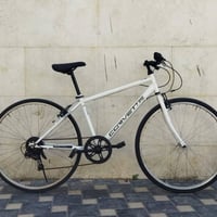 سلام وعليكم  بايك من ماركه CORVETTE  المعروفه  البايك كسر حاويه  قطعه ...