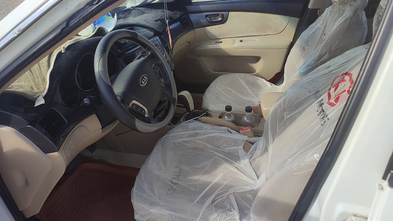 السلام عليكم اوبتيما9 خليجي مكفوله كفاله عامه 
كير ومكينه وكشر وتخم تاير 
مشروع وطني سنويته جديده صارله شهر 
رقمه كربله ثاني يوم اداورلك السعر 135
وهذه رقمي الشراي يراسلني واتساب 
***********
