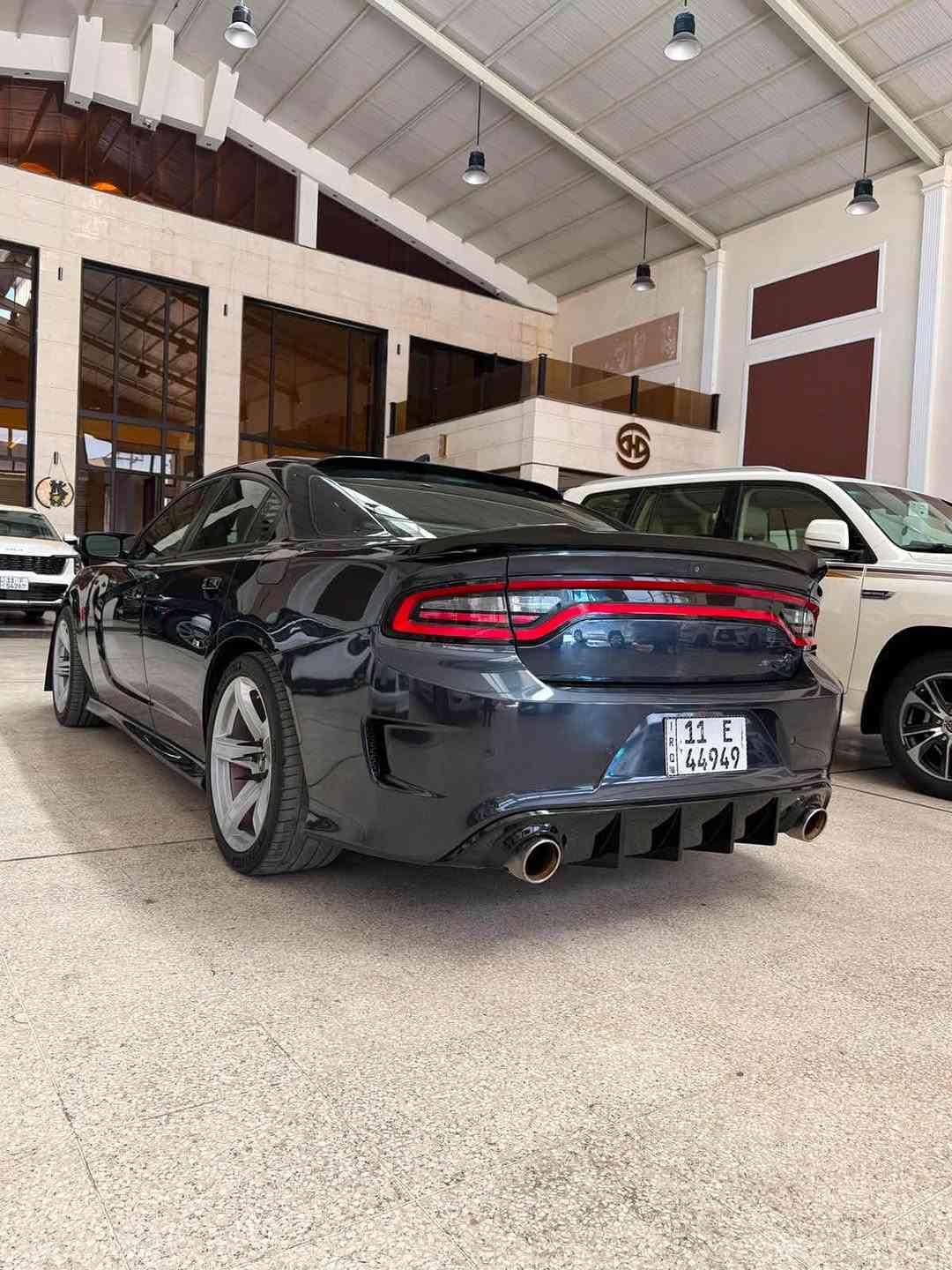 #مستحيل_أكو_دايتونا_بهذا_السعر 🔥💣 

🜸 ︎Dodge Charger Daytona - SRT 🜸 
الموديل : [ 2018 ]
المحرك : [ V8 / 6.4 ] 🚀
الگير : [ اوتوماتيك ]
الممشى : [ 72 الف ميل ]
اللون : [ أسود - ملكي ] 🏴
الحالة : [ السيـارة وارد أمـريكا ضررهـا 3 قطع صبغ ، بالإضافة إلى بارد بالجاملغ الأمامي ]

[ لمعرفة السعر اترك تعليق داخل المنشور وسوف يصل اليك مباشر عبر رسالة نصية ] 📥

[ الـــــمـــواصــفـــــات ]

- فتحة سقف 
- رادار أمامي 
- شاشة كبيرة 
- كاميرا + كار بلي
- مقاعد جلد + الكنتارا مختومة ( Daytona )
- مقاعد كهربائية 
- مقاعد تدفئة + تبريد 
- مقاعد خزن ميموري 
- فجـوج بريـك بريمبـو 

[ الاضـــــــافــــــاات ] 

 - شـوتة مفتوحة ( Daytona )
 - هـدرز ( Koks ) 3 أنـج 
 - تغطيـس كاربون ڤابيـر 
 - اضاءة LED متحركة + LED نهاري 
 -  بوليـش + نانـو سيراميك 

الموقع : [ بغـداد / الاعظميـة ] 📍

للتواصل واتس اب او اتصال : [ *********** ]

#dodge #charger #dayton #yasser_erbil
