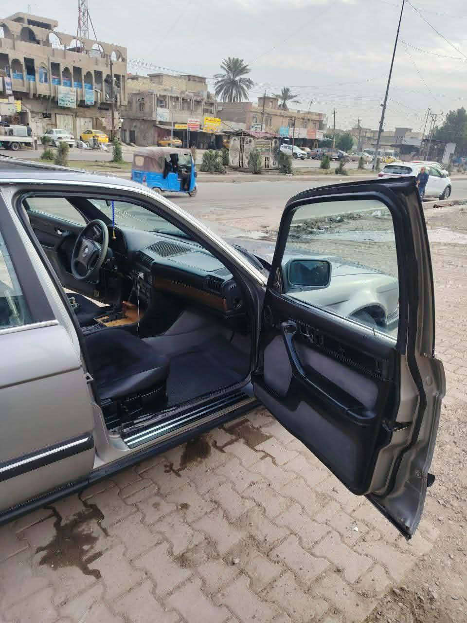 السلام عليكم بي ام دبليو 735 للبيع السعر 55 وبي مجال بسيط للستفيار اتصال
***********
***********
