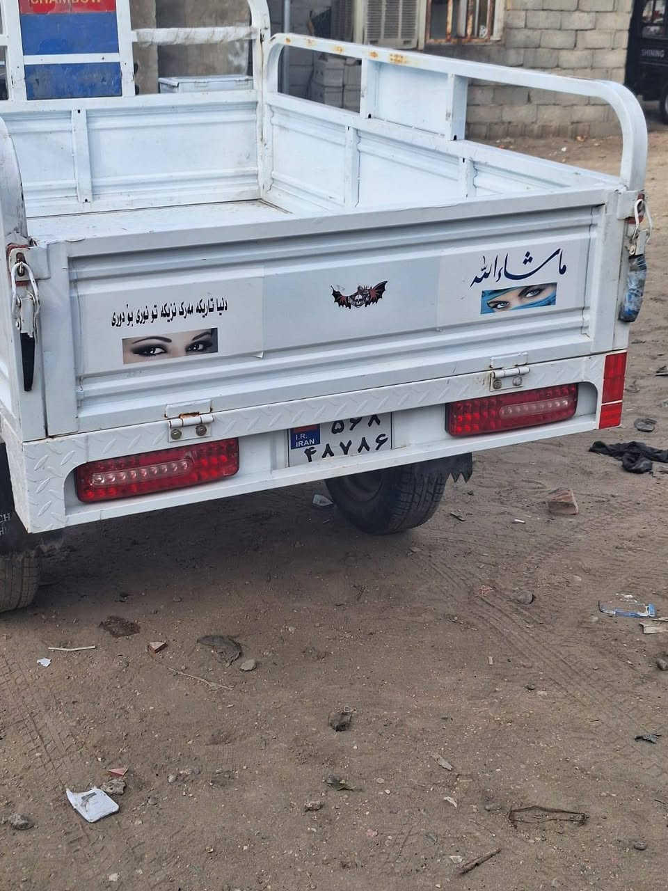 سلام عليكم ستوته موديل 2025 نضيفه كلشش زيروو مكفوله كفاله عامه لاصبغ ولاحيم متعوب عليهه السعر 2100 العنوان بغداد البياع تقاطع درويش الرقم *********** وبل عافيه على ياخذه
