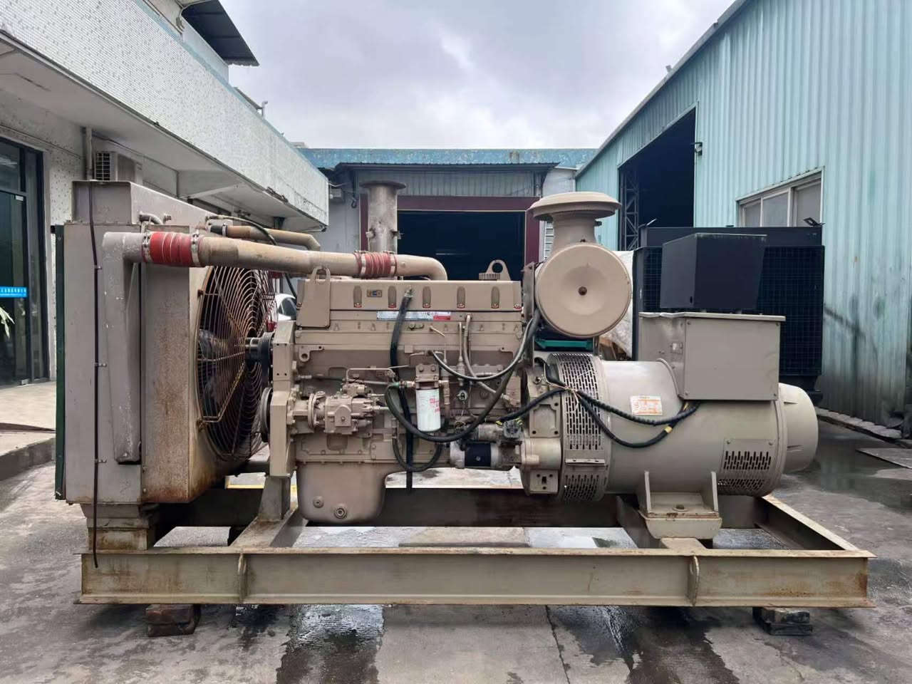 ✳️Cummins MTA11-G3, 352kva. The machine is in average condition, but the price is very reasonable. If you need it👍❗️, feel free to contact me. 😆


**إذا كنت صاحب هذا الإعلان وتريد حذفه لأي سبب، رجاءا أرسل رسالة إلى الدعم الفني**