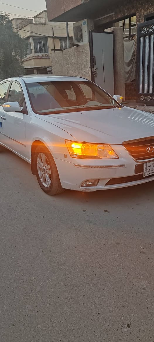 بيع او مراوس
 السلام عليكم سوناتا ٢٠١٠ خليجي مكينه ٢٤٠٠ فتحه تحكم اشاير بل المري ويل كب تبريد تدفئه رقم بغداد بأسمي سعره ١٢٥
للاستفسار الاتصال على *********** مكانه بغداد حي تونس...غير متواجد عل الفيس
