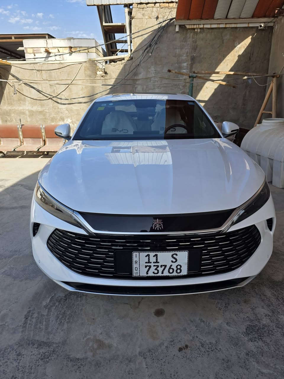 جن ال موديل 2024 شهر 12
ماشيه ٣ الف مكفوله من الزلغه حتا الدعاميات 
بطاريه نسخه 120 كيلو 
بنراما  اربع كامرات داش كام 
اومر صوتيه كامرات 3d
وبعد هواي موصفات بيه 
السياره بحاله جدا ممتازه 
*********** 
سعر ٢٣ مليون
