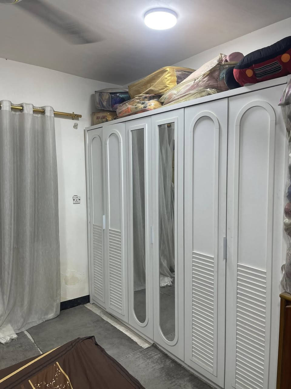 غرفة نوم تركية خمس قطع جديدة بدون اي ضرر
مواصفات 
جوي حديد 
بلوك 
تركي اصلي مو اربيلي 
جرباية مخزن 
كنتور قياس 240 سم مو 220 سوكي 
التواصل خاص 
العنوان شارع الكهرباء قرب صيدلية شرين 
السعر 550 الف 
الغرفه جديدة جدا واخذتها 900


**إذا كنت صاحب هذا الإعلان وتريد حذفه لأي سبب، رجاءا أرسل رسالة إلى الدعم الفني**