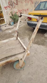 من رخصت مسؤل الكروب عربانه للبيع شراي يتفضل خاص او يتصل 07821339183