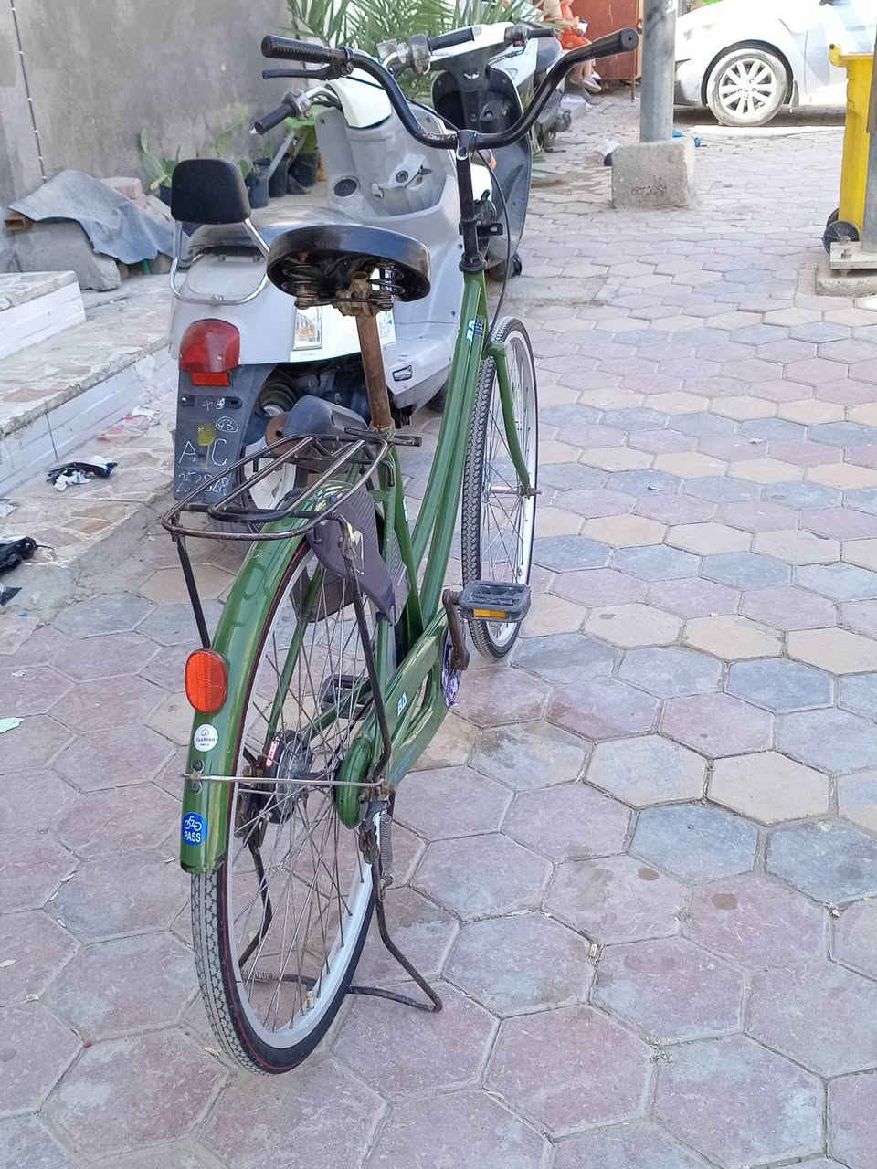 سلام عليكم بيسكل البيع السعر خاص وياه غراضه نضيف السعر خاص المكان الناصريه


**إذا كنت صاحب هذا الإعلان وتريد حذفه لأي سبب، رجاءا أرسل رسالة إلى الدعم الفني**