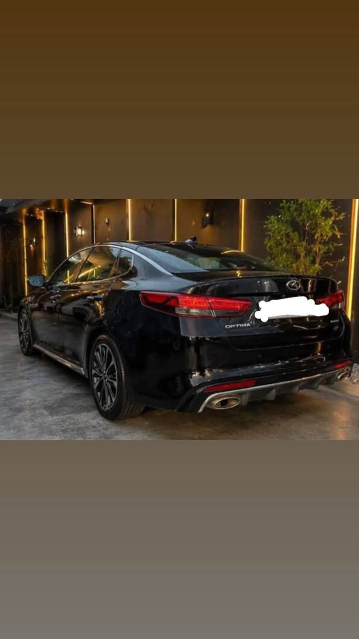 🚨 للبيع كيا اوبتيما 2018 SX Turbo فول الفول 🚨
السعر: 123 ورقة وبيها مجال بسيط

✅ الموديل: 2018
✅ الفئة:  SXL فول مواصفات
✅ المحرك: 1600 تيربو 
✅ الوارد: امريكي 
✅ الرقم: اربيل
✅ الماشية: 95,000 كم
✅ اللون: اسود ملكي
✅ الحادث: باب خلفي يسار + جاملغ خلفي يسار صبغ. و بارد خفيف + جاملغ امامي فقط

مواصفات: بانوراما، شاشة، ، تدفئة وتبريد كراسي، رادار، حساسات، كاميرا، لايت زينون، بصمة، تشغيل عن بعد، 
الداخل نظيف وجديد
الفحص مفتوح

المكان: الصويرة - واسط
للاستفسار: ***********
