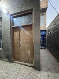 للبيع بيت طابقين  كل مبني مكانه سايد واحد مقابل بانزين خانه بيت قريب ع...