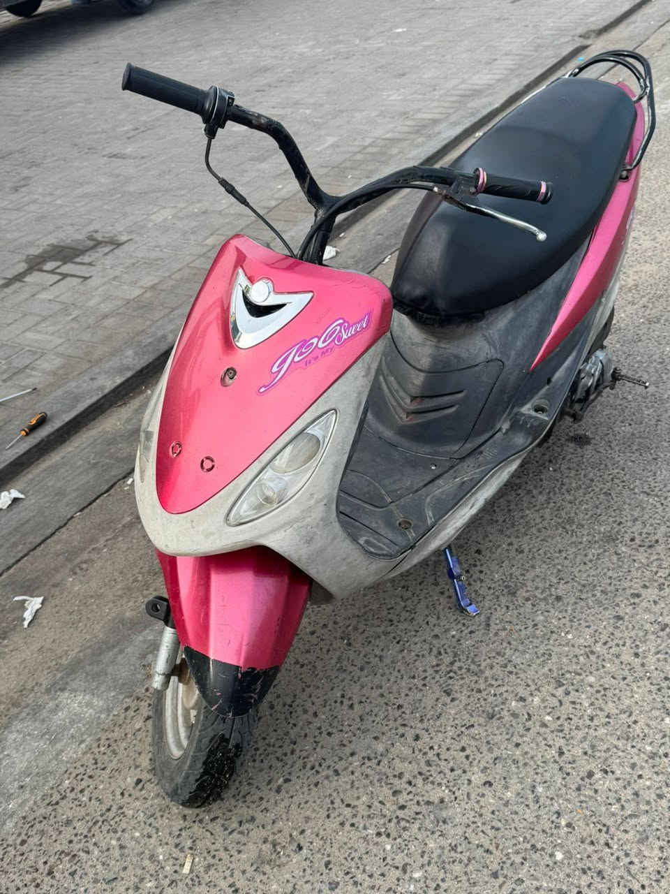 السلام عليكم دراجة ماكس قجمة بلاد ما مفتوحة 49 البصرة الحيانية ***********السعر 550 وبي مجال حك جيتك
