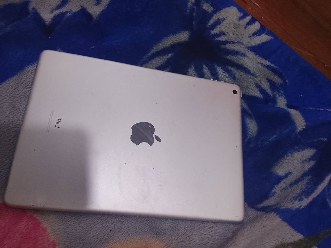 إسلام عليكم اخوان عندي هاذه اليباد ايفون الصلي ابيعه عله عطله وديته المصلح طلب شاشه ٦٠ وماعندي ابعيه عله عطله قيم بما يرضي الله وشتري شط العرب, البصرة


**إذا كنت صاحب هذا الإعلان وتريد حذفه لأي سبب، رجاءا أرسل رسالة إلى الدعم الفني**