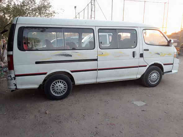 السلام عليكم سيارة فتون موديل 2011رقم بغداد صدامي تاخذ انكليزي بسمي محرك ونجي مجاول يعني ماكو صرف بنزين وكير عادي صدر أمامي وخلفي جدد ومشط جديد وسيارة بلاديه ماعدا الدواير الاماميه مبدلات السعر 68وبيه مجال تخم تاير جديد ودوشمه جديده رقم الهاتف ***********مكاني بغداد
