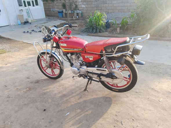 السلام عليكم موطور سيفان 2023شرط محرك ما مفتوح السعر 550وا بي مجال للطيبين  ويرهم مراوس حسب القناعه ***********
