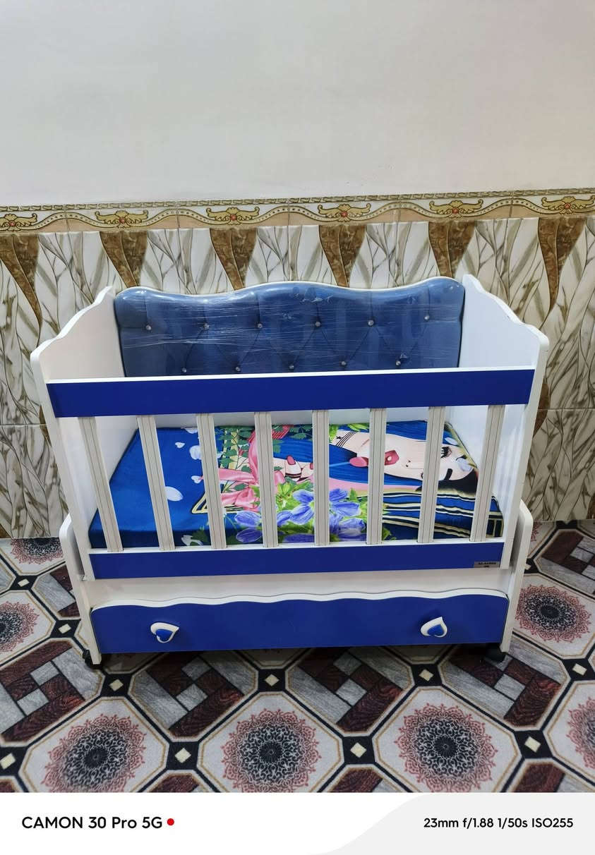 سرير طفل مستخدم شي قليل سعر 50 مكاني بغداد


**إذا كنت صاحب هذا الإعلان وتريد حذفه لأي سبب، رجاءا أرسل رسالة إلى الدعم الفني**