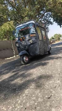 تكتك للبيع موديل 15تكتك كامله مكينته مال 20تكتك تأخذه كبل الشارع جاهزه...