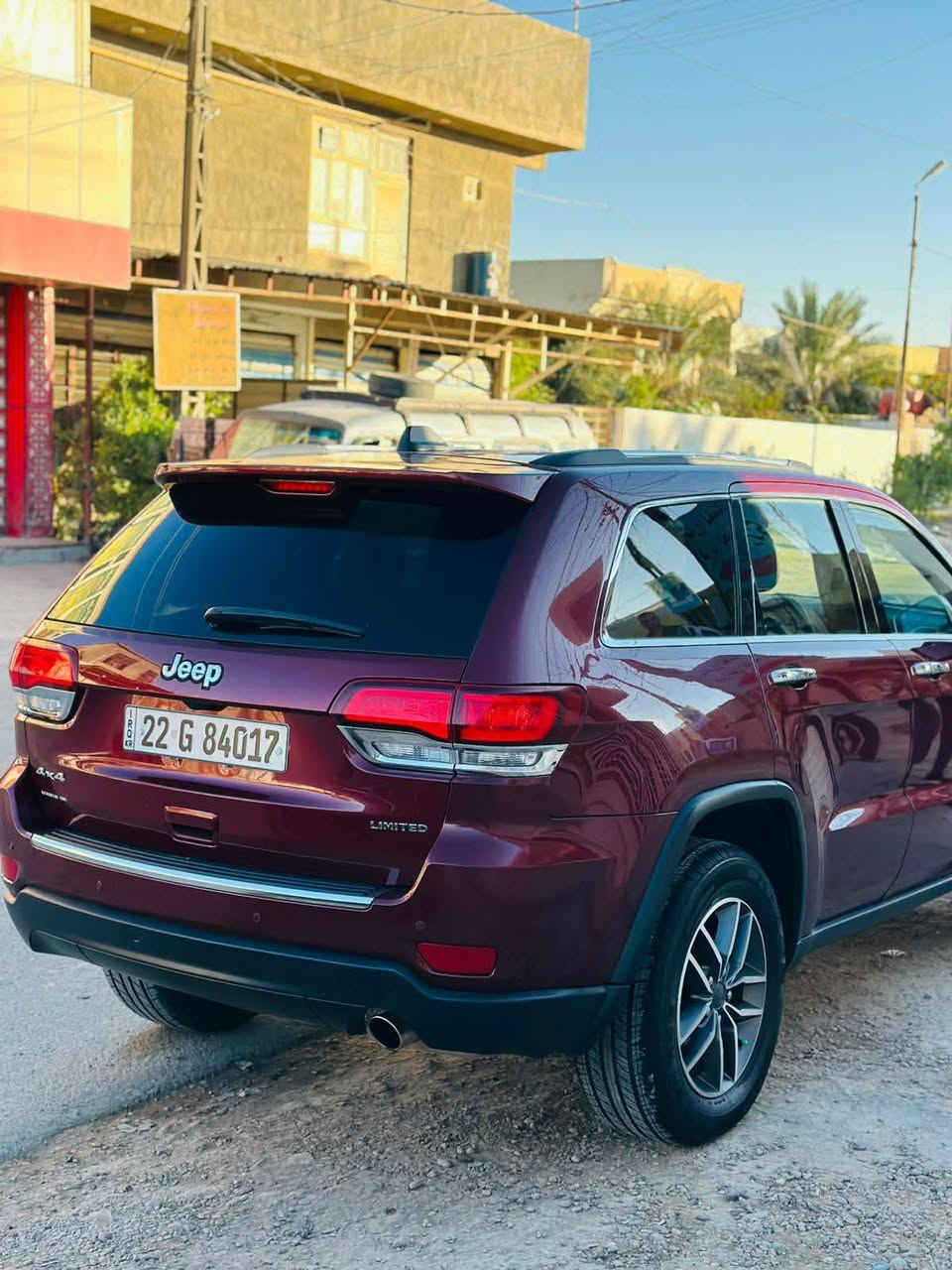 سلام عليكم
جيب كراند شيروكي 
موديل 2021
مكينة 3600
فول تحكم 
ماشية 80 
السعر 240  وبيها مجال 
للاستفسار الاتصال 
‏‪0776 368 0777‬‏ وات ساب
