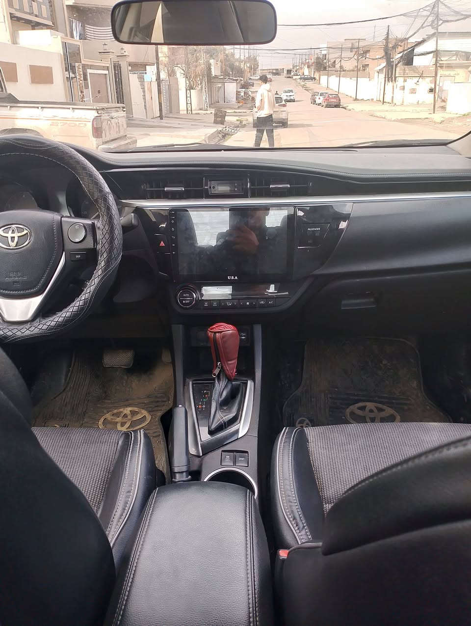 #للبيع شرط التحويل
سياره كورلا امريكي موديل 2014رقم كركوك دولي هزه جديده سنويه جديده تسجيل كابون مدة اسبوع ويطلع

ضررها جاملقات وملاحظات توماتيك 

العنوان موصل حي اليرموك 

السعر 128وبي مجال فقط ابيع نقد 

الرقم بي واتساب واتصال ***********
