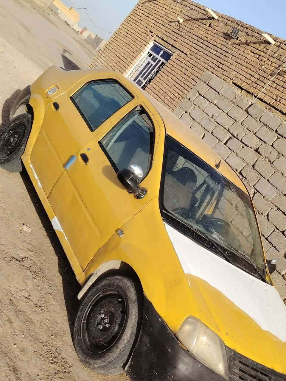 سلام عليكم سياره رينو لبيع موديل ٩ محرك بيخر حداديه جديده سنويه نافذه سعر ٢٠ وبيه مجال ‏.          ‪***********

