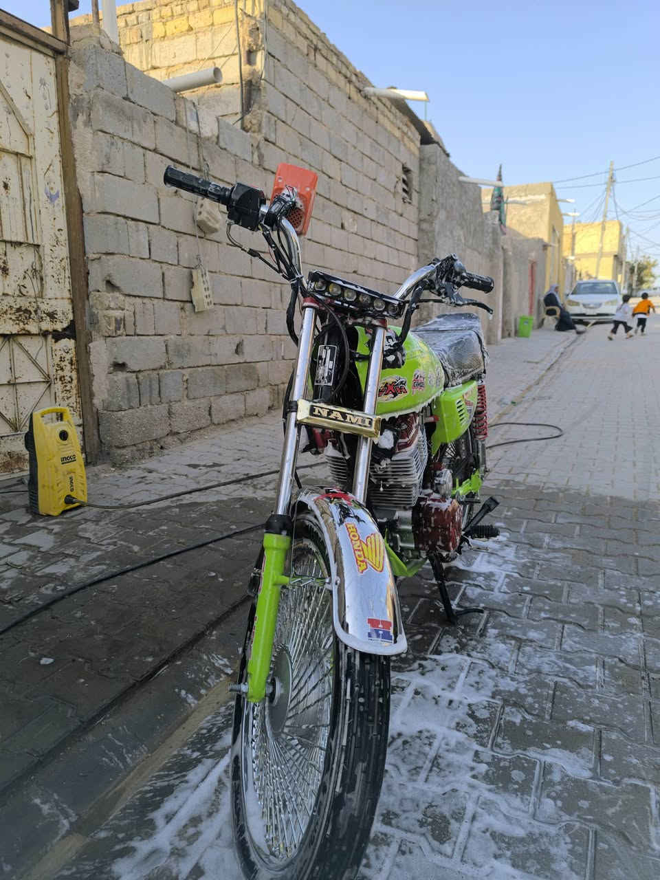 دراجه للبيع بسعر 800الف وبيهه مجال للتفاصيل اتصل علا هاذه الرقم ***********
