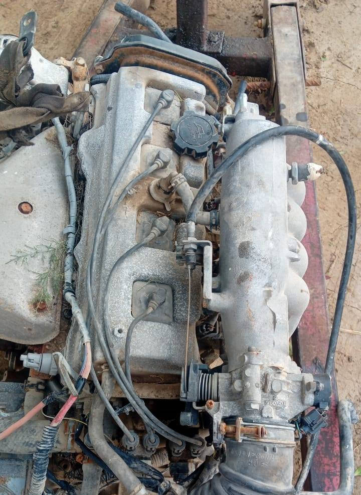 السلام عليكم للبيع
 محرك وكير كامري ٢٠٠٥ تحويره كامله عقل ضفيره درايمات كلها با ٦٠٠ الف نضيفات جدا  مكان بابل المدحتيه ***********
