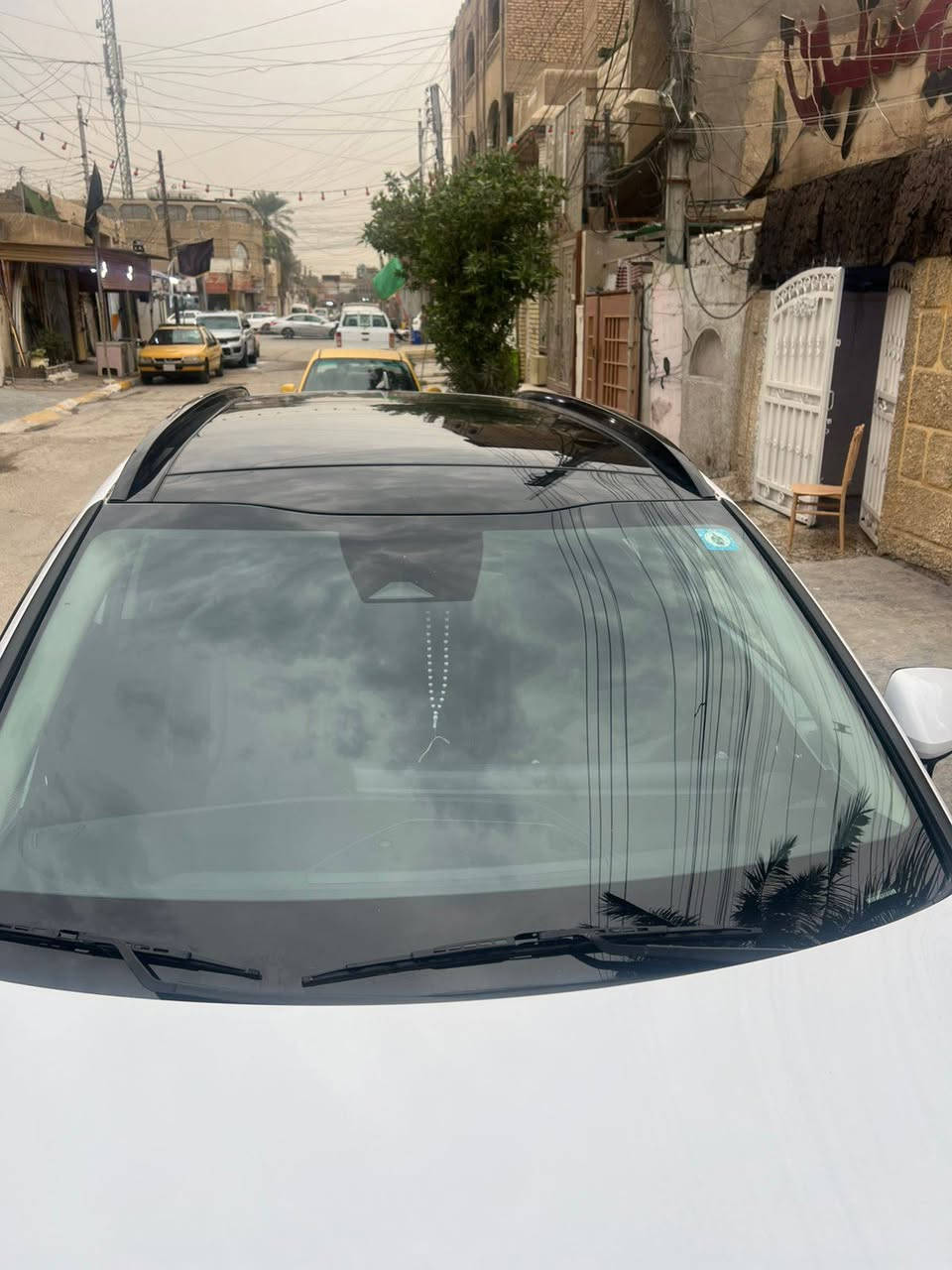 سلام عليكم سبورتج موديل 2023 للبيع سياره فول 1/1 حادث امريكه نص ربع بنيد ولباقي مقفول مابيهه قطرت صبغ كلش جديده حداديه كير مكينه  عنوان بغداد رقم ***********
