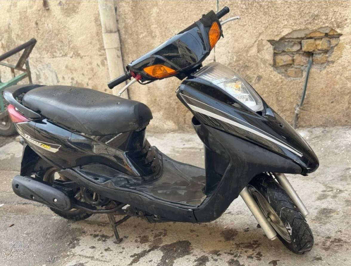 السلام عليكم دراجه بريز شغاله سعر 350 وبيه مجال 
بغداد مدينه الصدر ***********
