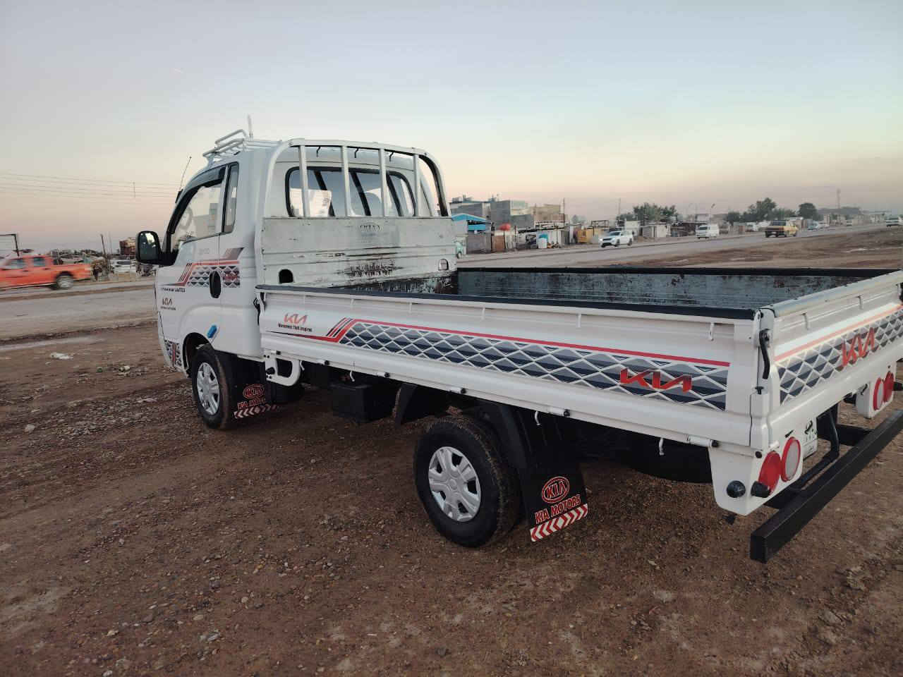 سلام عليكم سياره البيع موديل 16 رقم ديالى تخم تاير كهربيات كله شغاله دوشمه جديده مشروع وطني  صدر جديد سعر 112 وبيه مجال
***********

***********
