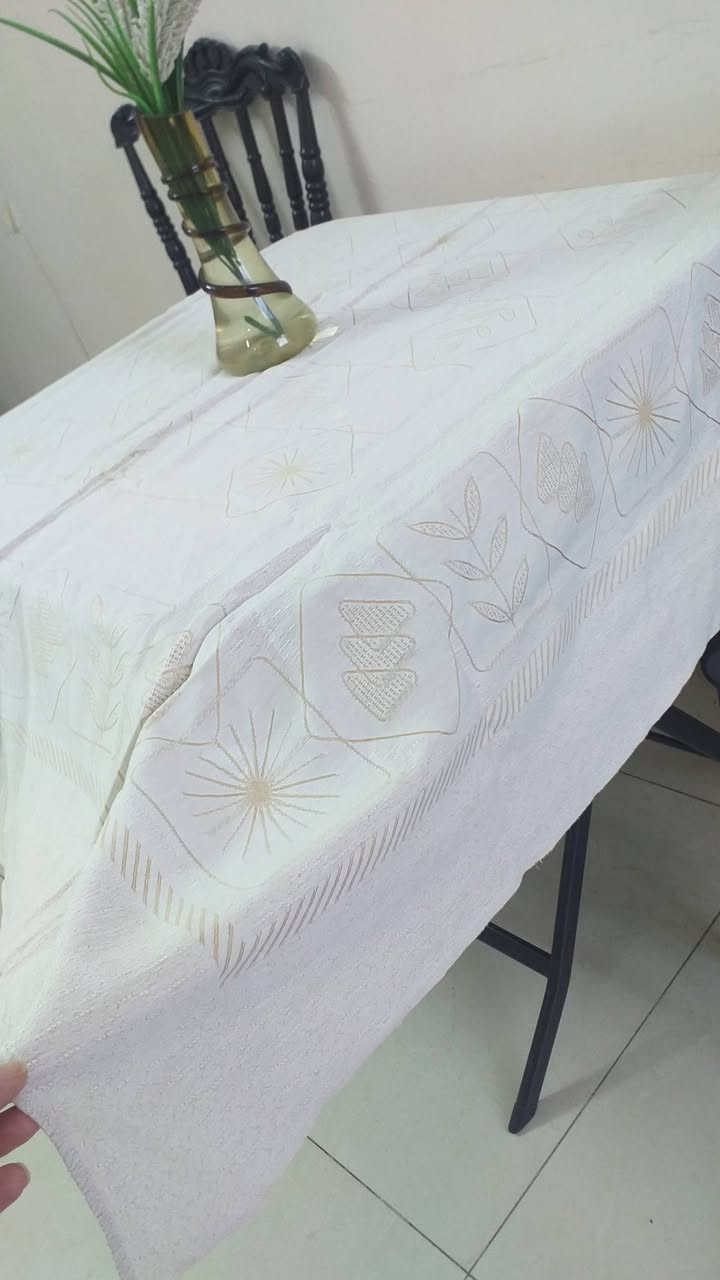 اتوفرت مفارش الميز بقياسات ونقشات مختلفة  المفارش اوربي جديد اسعار مناسبة متوفر عدة نقشات والوان للاستفسار مراسلة الصفحة #مفارش


**إذا كنت صاحب هذا الإعلان وتريد حذفه لأي سبب، رجاءا أرسل رسالة إلى الدعم الفني**