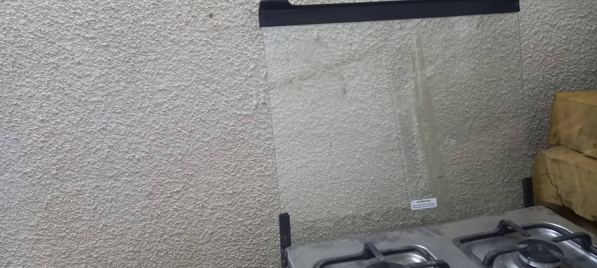 عندي طباخ اي شخط مابي مستعمل اسبوع فقط سبب البيع السعر ١٢٠ وبي مجال نتحول من دار الى دار مستعجل على بيعتة للأتصال ***********
