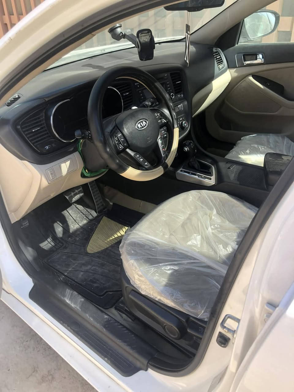 السلام عليكم اوبتما للبيع بأسمي بيها صبغ ٣ قطع بدون دواخل والباقي مكفول  العنوان كفاءات السيديه السعر السعر ١١٨ الي تفيده يجي خاص واني خادم للطيبين


**إذا كنت صاحب هذا الإعلان وتريد حذفه لأي سبب، رجاءا أرسل رسالة إلى الدعم الفني**