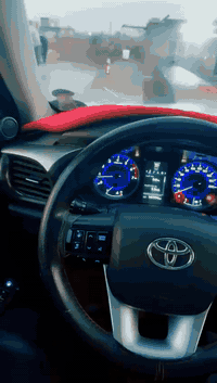 سلام عليكم هلوكس موديل 2018 ساز فول مواصفات سنوية بسمي تحويل ثاني يوم لسعر 255وابية مجال للتصل على الرقم *********** مكان ديالى
