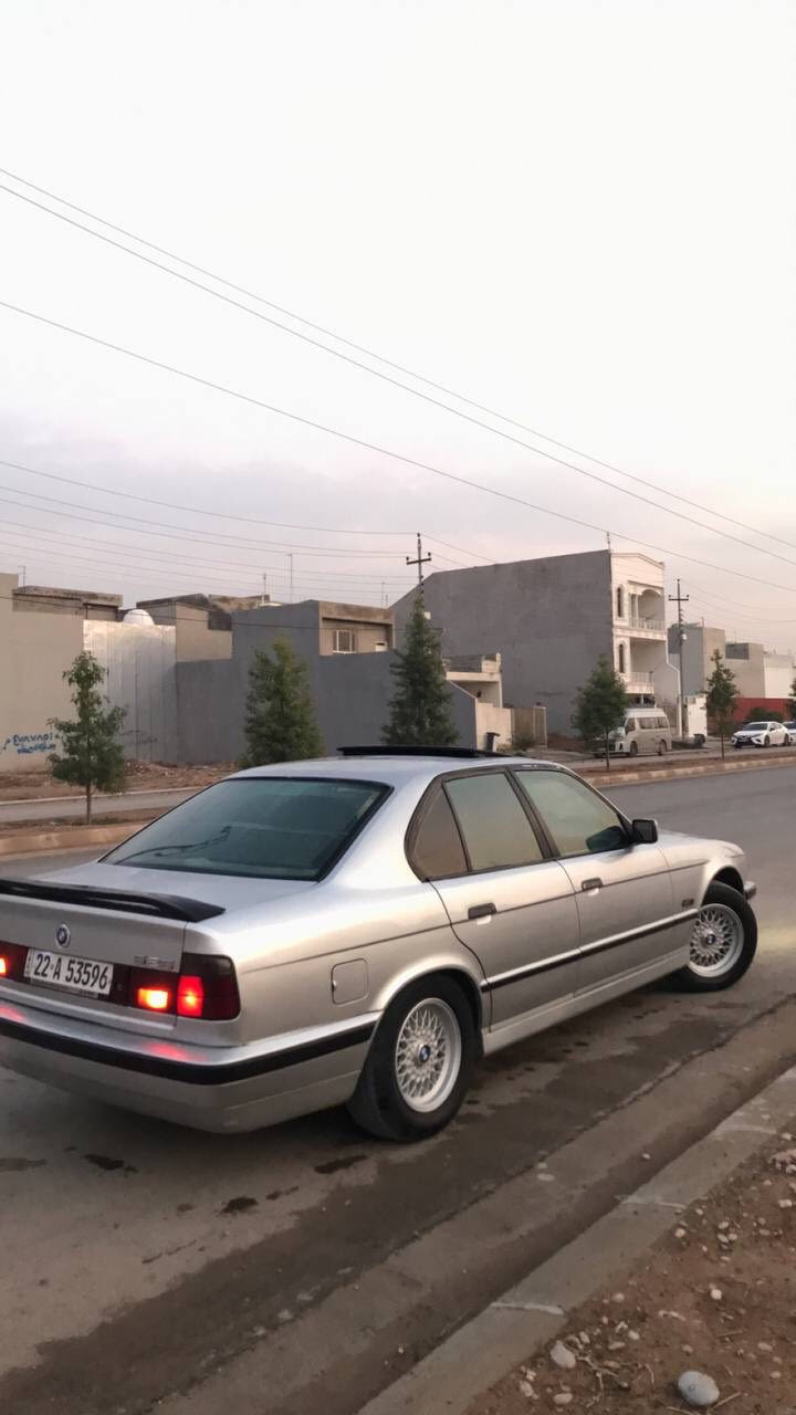 للبيع 📦
موديل  1992 جاهز مجهز كلشي بشرط  محرك و كير عام للجمالية بدون ضرر بدون تعديل دعاميه لدعامية بشرط رقم و سنوية بشرط  كلشي بلادي داخلية تحفة جديد تاير و ويل بشرط حجم  525 دبل دجتل  سلايد فول مواصفات حتى راديو بلادي كهرباييات بشرط  
للسعر: ٨٧
عربي
0751 156 43 93  
كوردى
0751 006 0457
 بۆ فرۆشتن 📦
مۆدێل 1992 فول مواسەفات گێر و مەکینە بە شەرتە دەعامی بۆ دەعامی بە شەرتە زۆربەی گیانی بەشەرتە هەتا رادیۆی بیلادیشی تیایە  بێ لێدان بێ عامە بۆ جوانی لەسەر ساغی ناو داخلیەکی دەرەجە یەکی جلدی لەسەرە کارەبایاتیشی بەشەرتە تایە و ویل بەشەرت  حەجمی 525 دەبل دیجیتەلە سلایدە رەقەم و سەنەوی تازە رەقەم باریکە  بە شەرتە بۆ نرخ ٨٧
