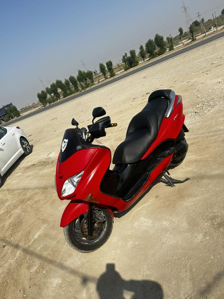 سلام عليكم فورزه البيع 8/0 كير مالغي وموجود العقل مالته والماطور دراجه عليه ادامه عامه ما بيه كل نقص شقل وطلع وين ما تريد تايرات جديده ستوني شادهن مكان واسط الكوت الاستفسار اكثر نتصال / ***********
***********
