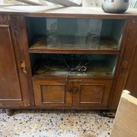 مقطوره حجمها 5000 نضيفه قبل شهر اشتريته  بوفيه وعلي تنباع ميتين ب 100و...