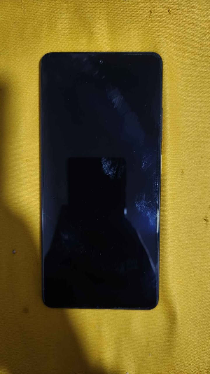 موبايل Poco x5 pro 5g 
الجهاز نضيف مابيه خدش أخو الجديد
موجود معو الكرتون والشاحن الوكالة
256 gb
8 gb رام
السعر بيه شوية مجال أربيل, العراق


**إذا كنت صاحب هذا الإعلان وتريد حذفه لأي سبب، رجاءا أرسل رسالة إلى الدعم الفني**