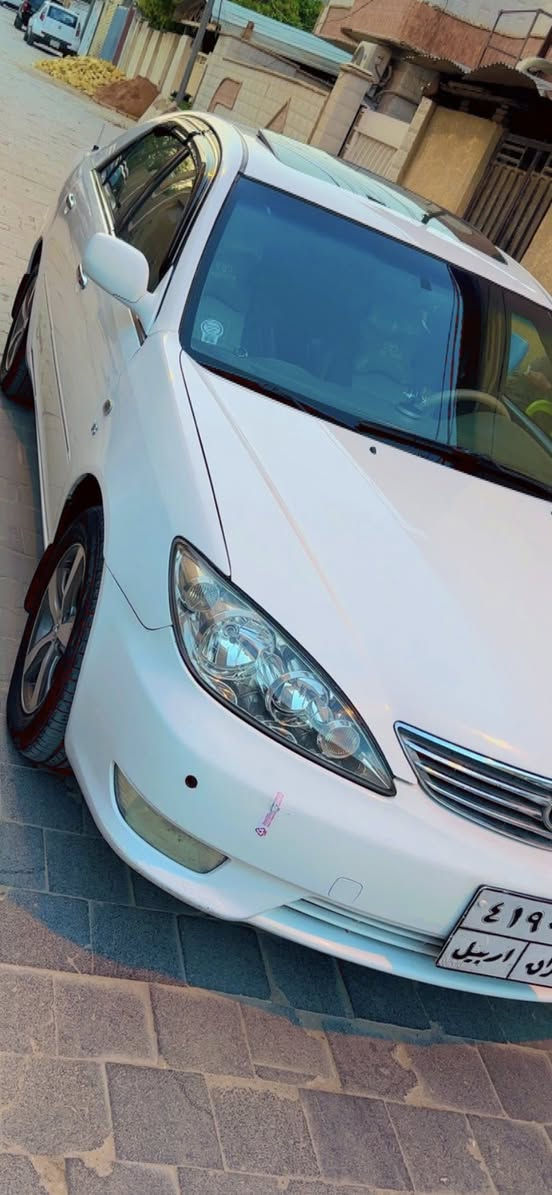 كامري 2005 /6سلندر كراند فول فتحه تبريد بيانو دواخل جلد وارد خليجي صبغ خارج العراق جمالية  بدون لغد بدون شواصي بدون حوض محرك وكير كفاله  صدر جاهز 
تبريد شغال جيد  
السعر 105ورقة بيه مجال بسيط 
***********
